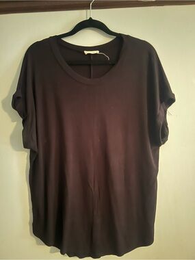 Classic Black Women's Short Sleeve Top